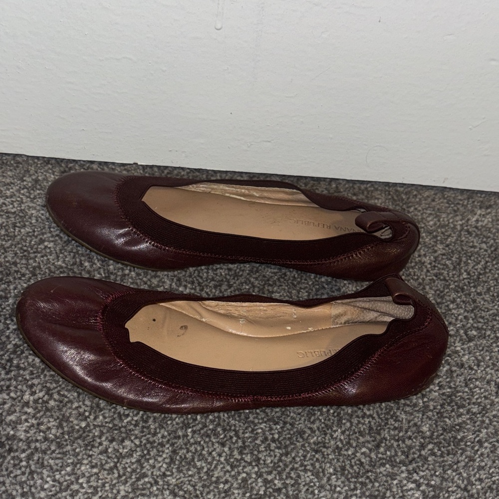 Banana Republic Women's Dark Brown Leather Flats Women’s size 6 - Picture 5 of 6